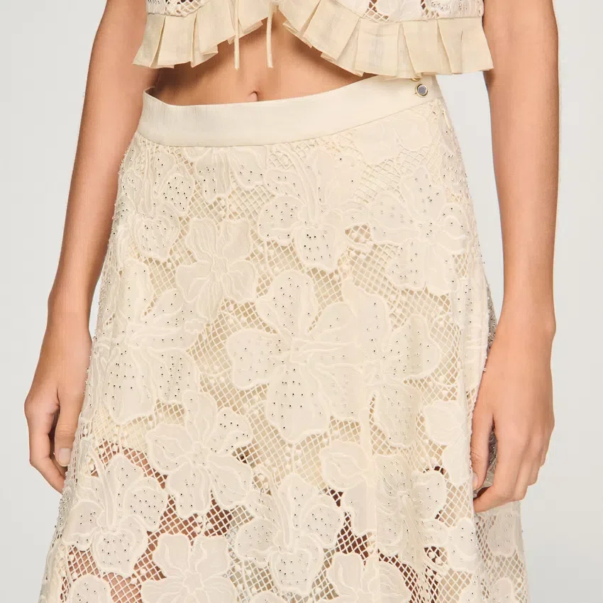 Maxi guipure skirt Maxi guipure skirt
