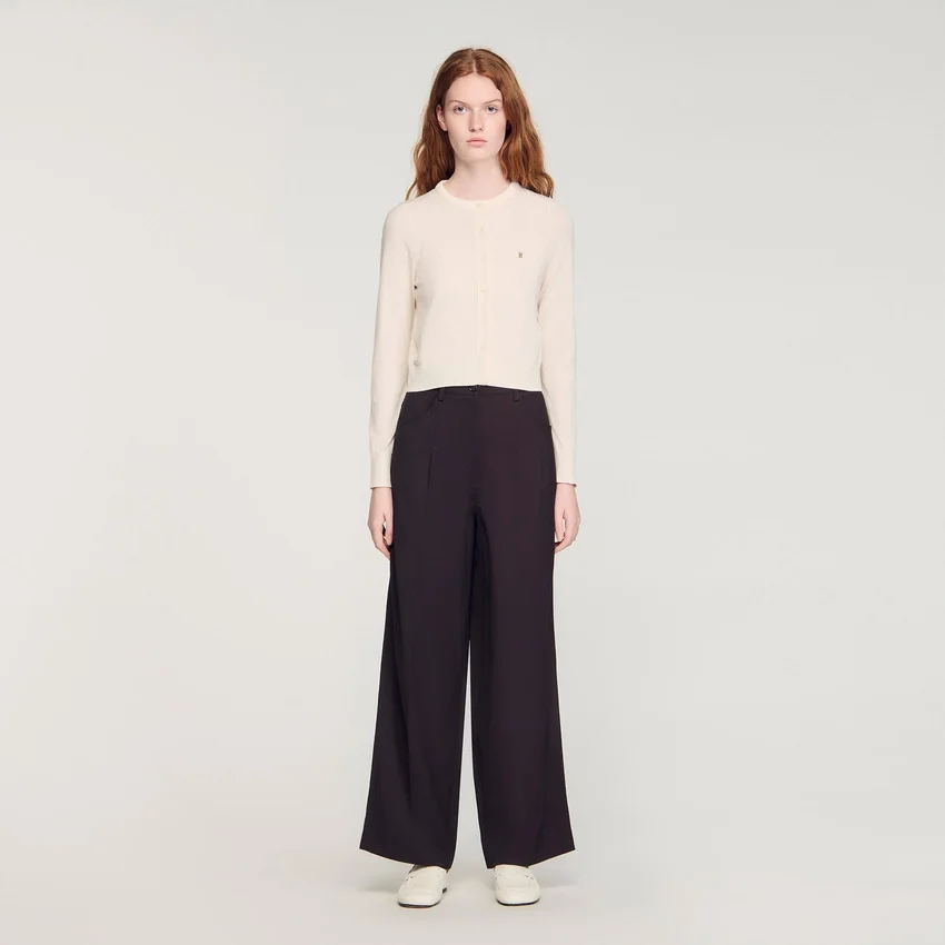 Padded round neck cropped cardigan Padded round neck cropped cardigan